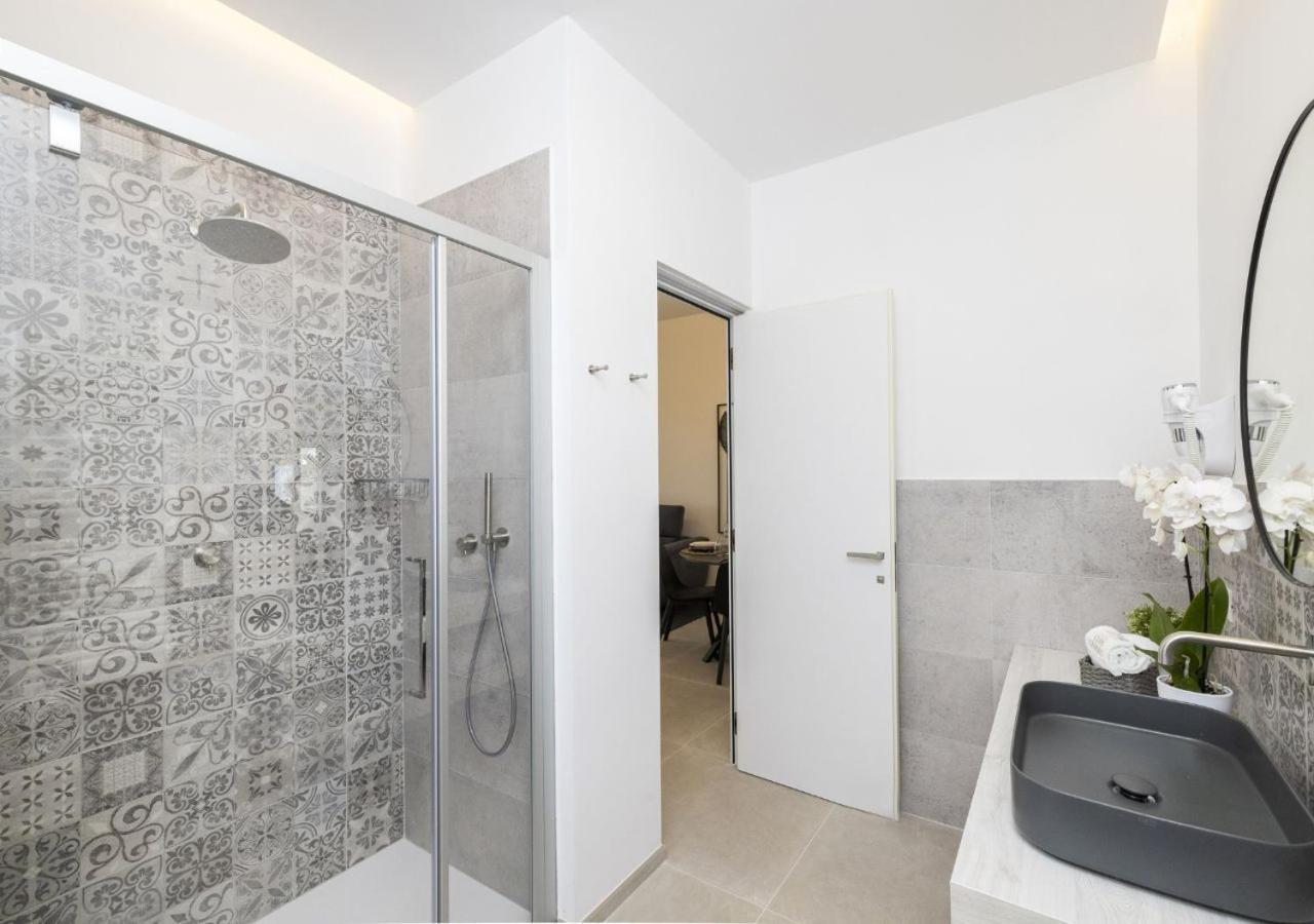 Coppa Carrubo Residenza Apartment Vieste Luaran gambar